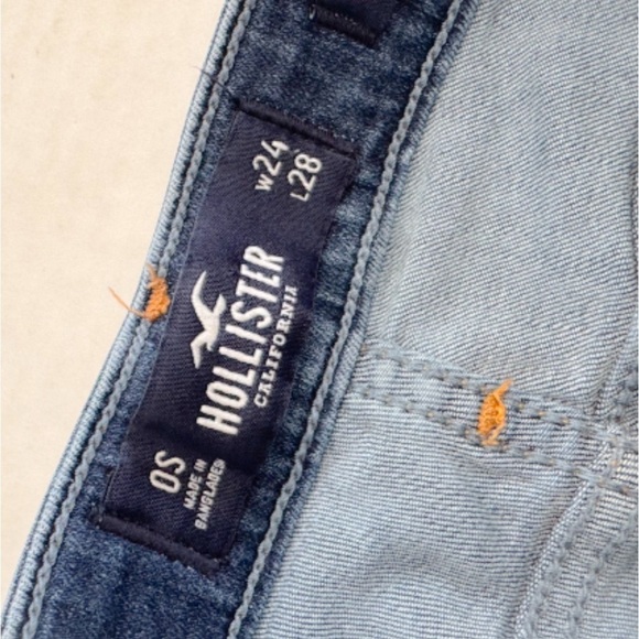 Hollister distressed “mid rise super skinny” ❤️ 0 Short - Picture 7 of 8